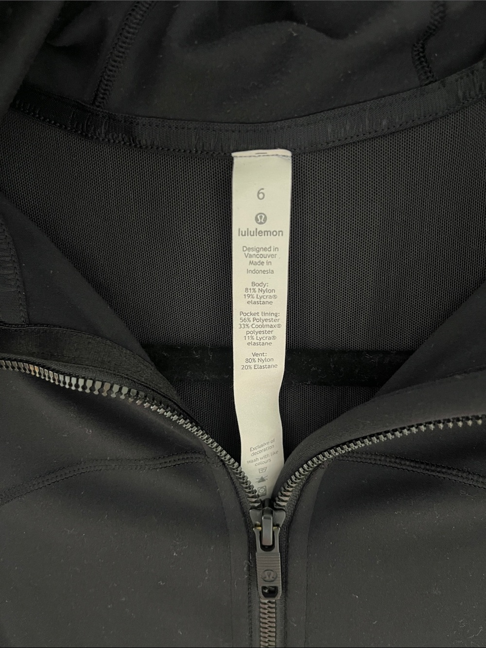 lululemon athletica Black Full-Zip Hooded Jacket - Picture 2 of 4
